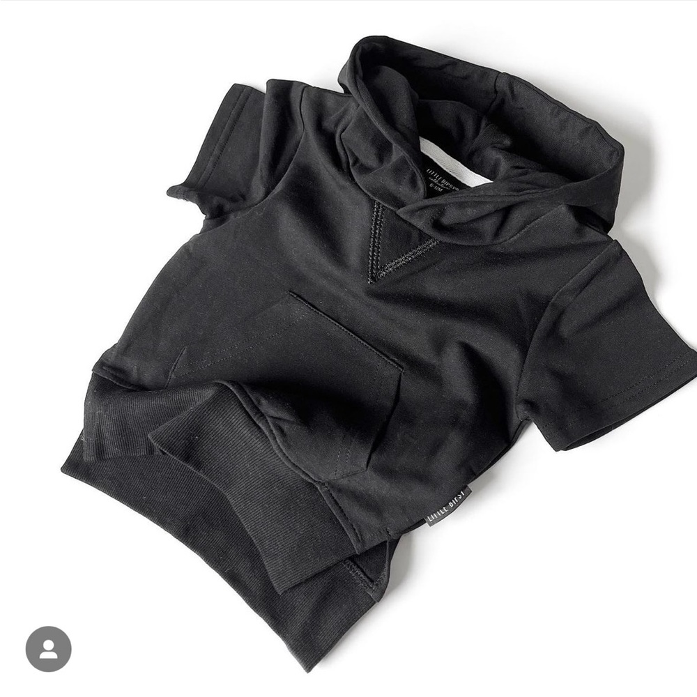 New without tags Little Bipsy Short Sleeve Hoodie - Black - Size 3-4T